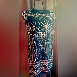 Get vacation ready ! Black and white Saint Tropez West Size 6 Dress